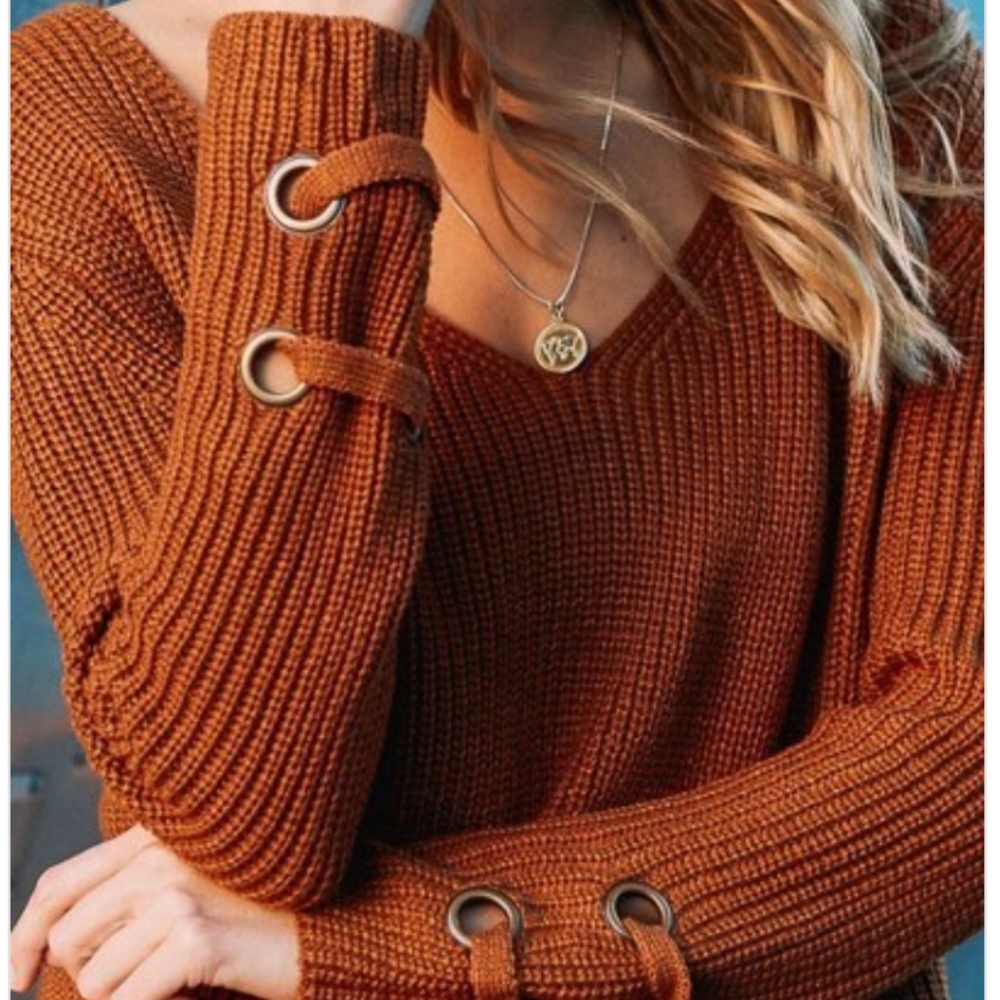 V Neck Slouchy Knitted Sweater - Picture 6 of 6